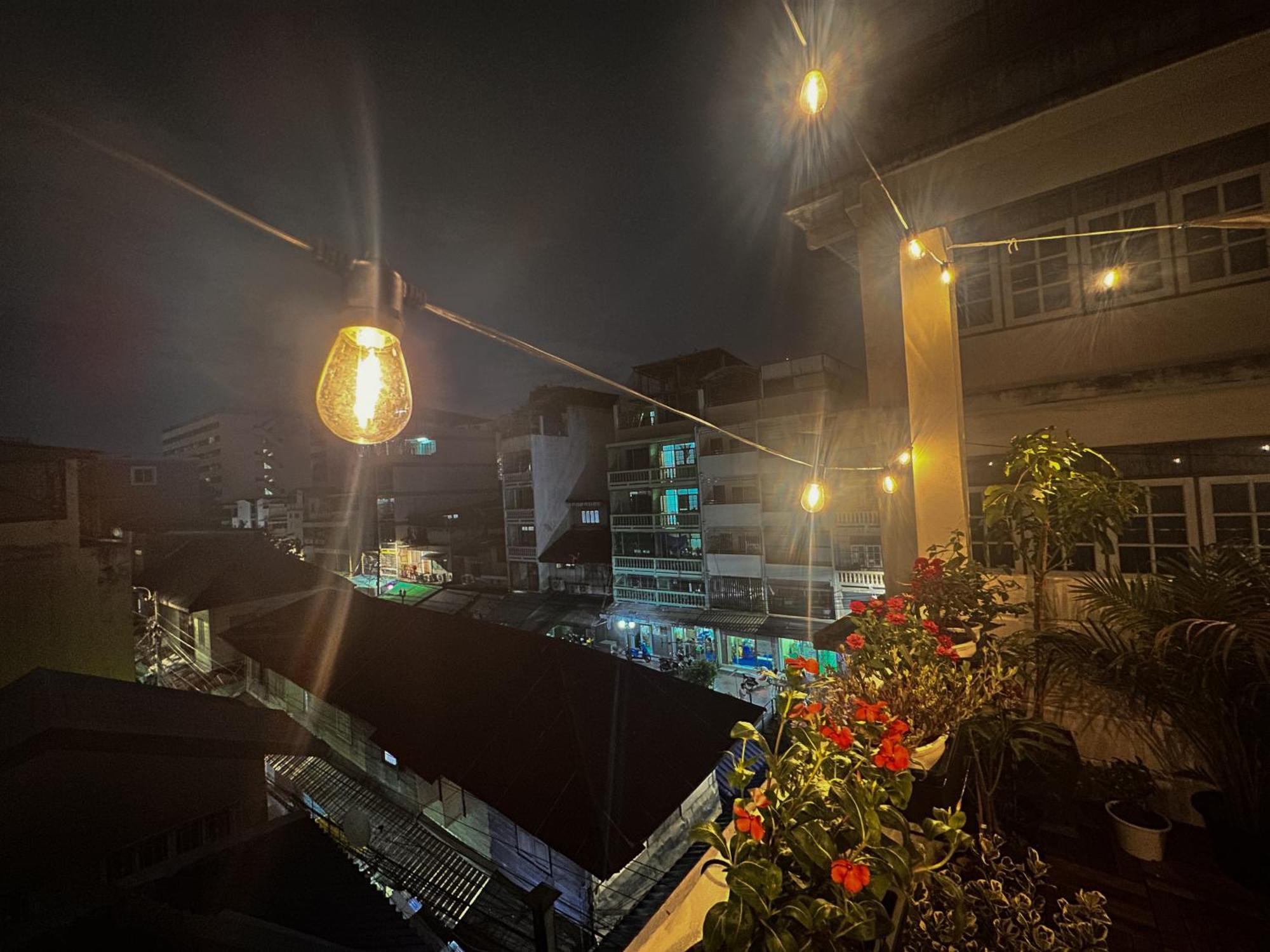 Bangkok Neighborhood Hostel Exterior foto