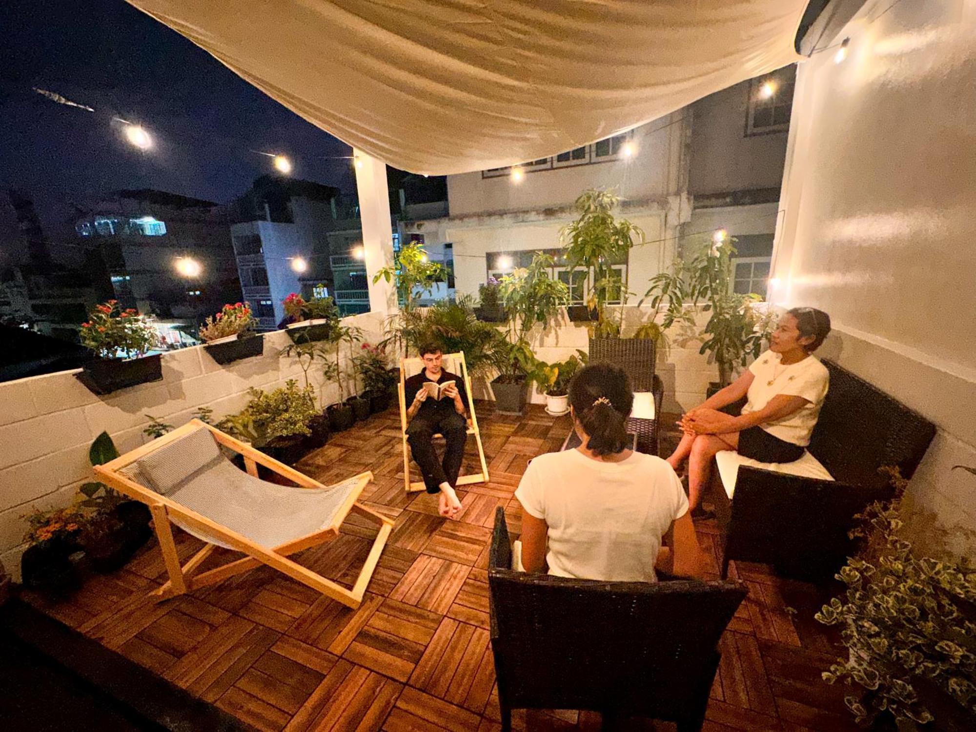 Bangkok Neighborhood Hostel Exterior foto