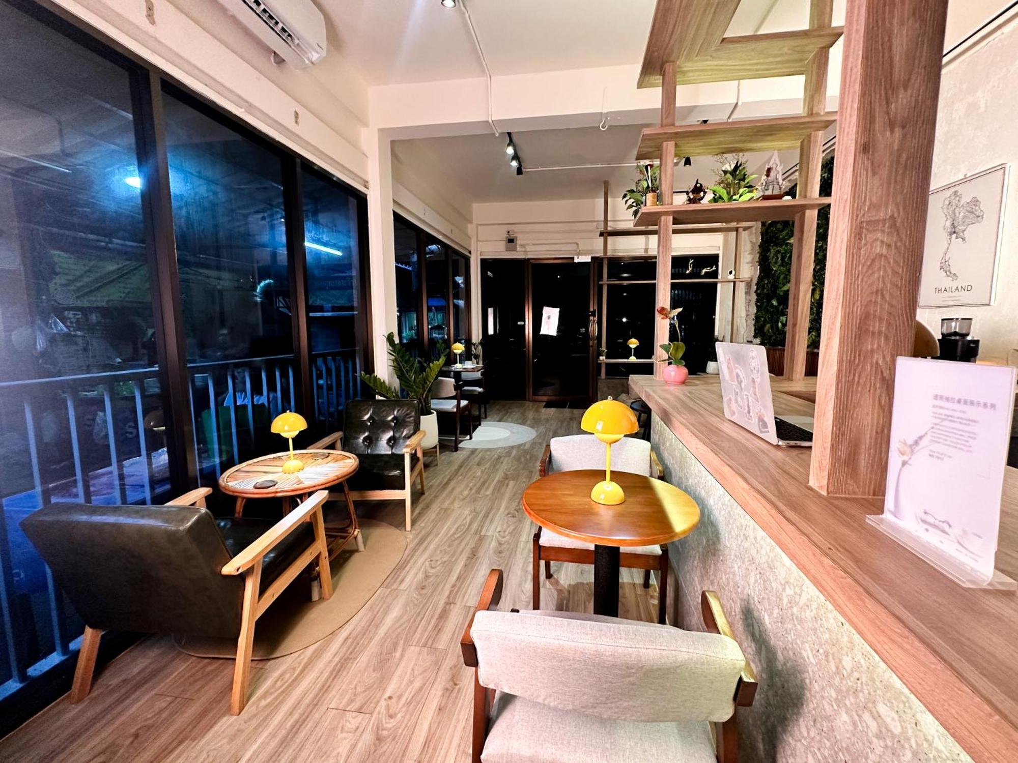 Bangkok Neighborhood Hostel Exterior foto